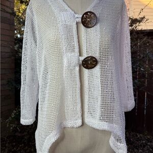 Nina Leonard White Open-Knit Cardigan with Brown Buttons